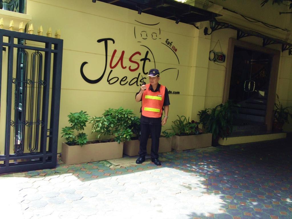 Justbeds Hotel Bangkok Bagian luar foto