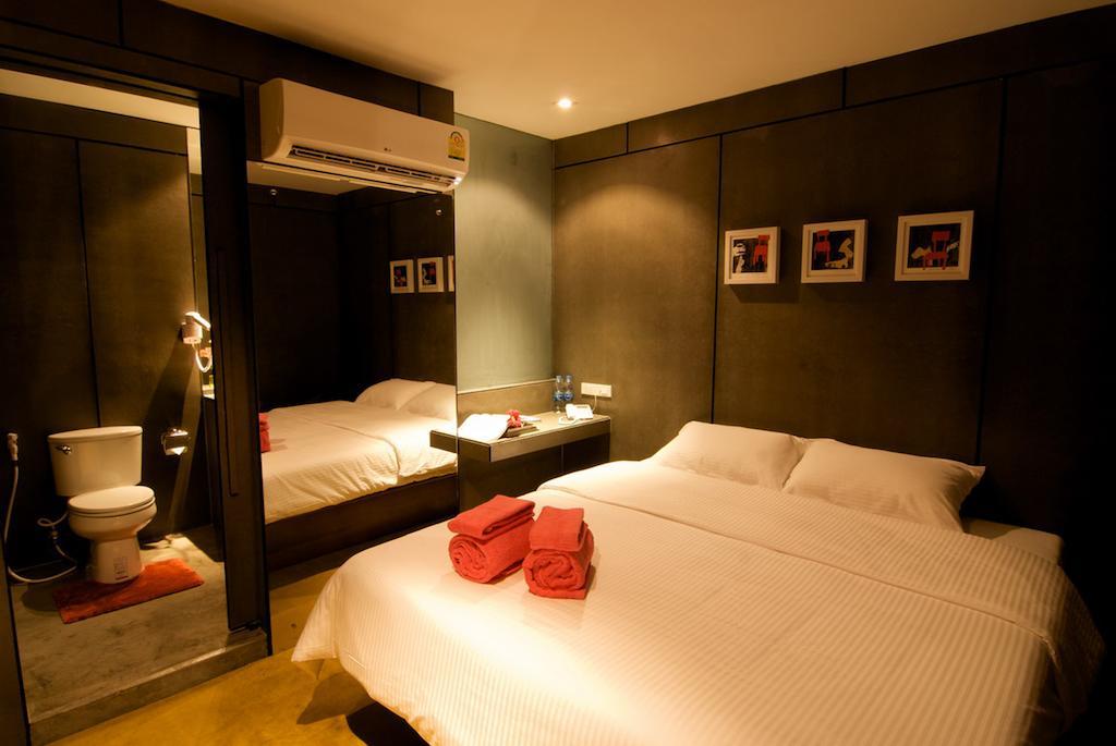 Justbeds Hotel Bangkok Bagian luar foto