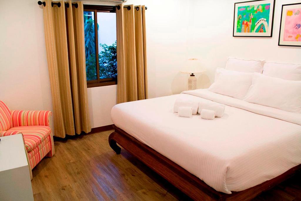 Justbeds Hotel Bangkok Bagian luar foto