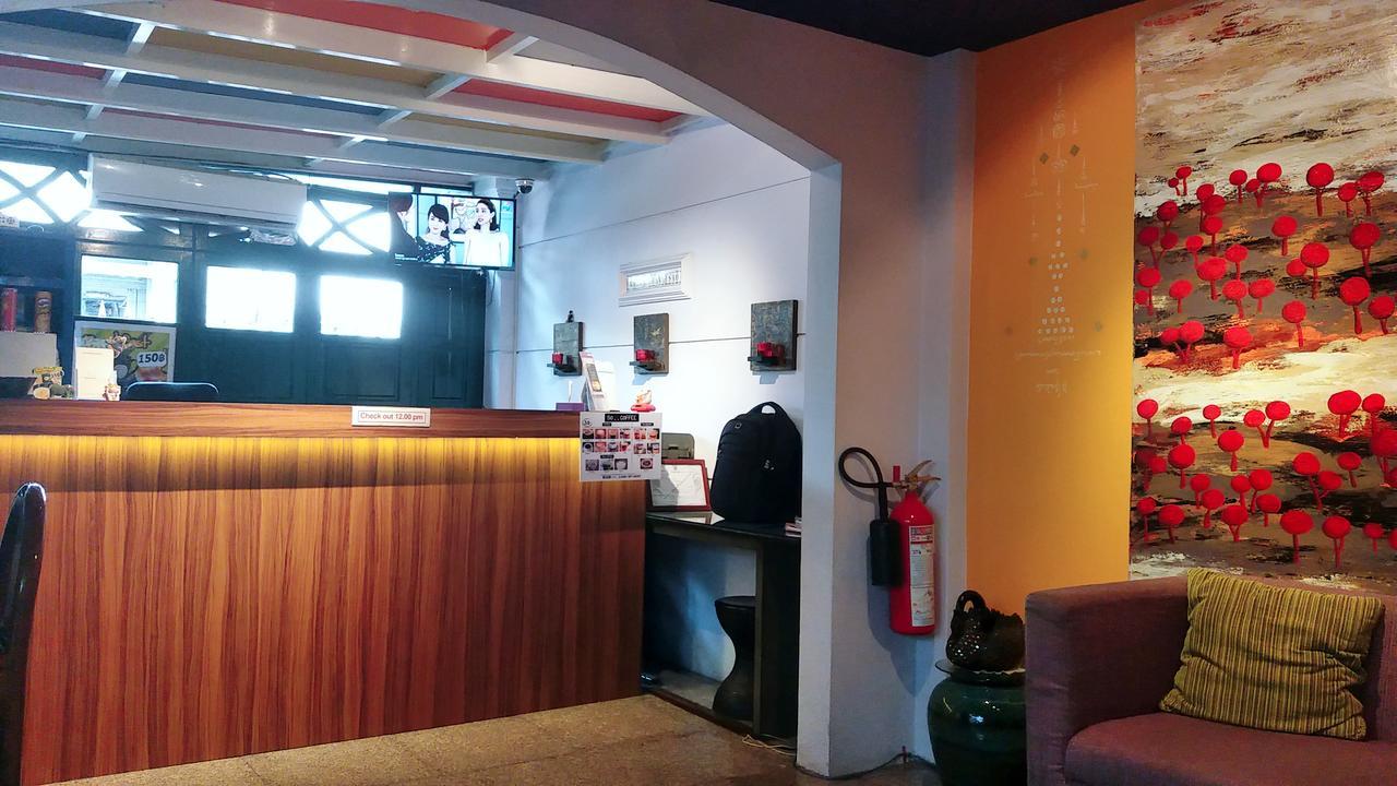 Justbeds Hotel Bangkok Bagian luar foto
