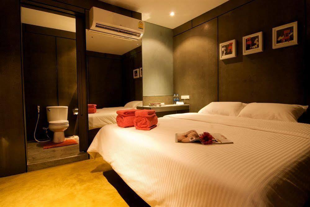 Justbeds Hotel Bangkok Bagian luar foto